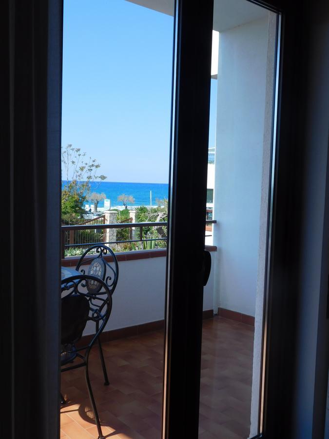 Bed and Breakfast Stella Marina Sea & Sun Cefalú Exterior foto